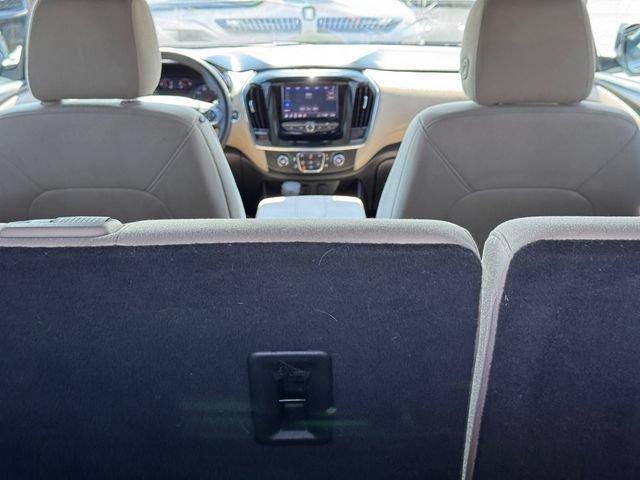 Certified 2023 Chevrolet Traverse LS FWD image 11