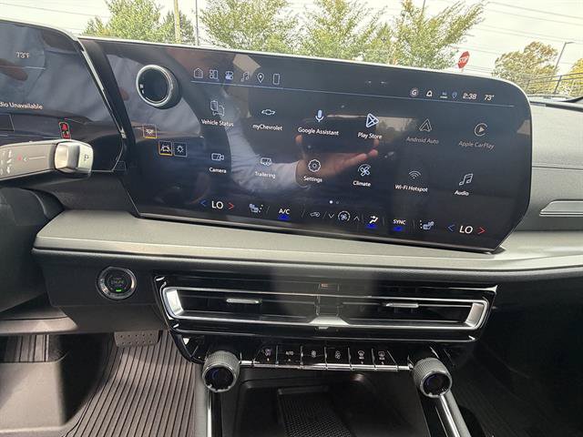 New 2027 Chevrolet Traverse LT w/ Midnight/Sport Edition AWD/4WD image 14