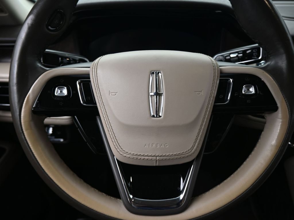 Used 2022 Lincoln Aviator Reserve w/ Elements Package Plus image 32