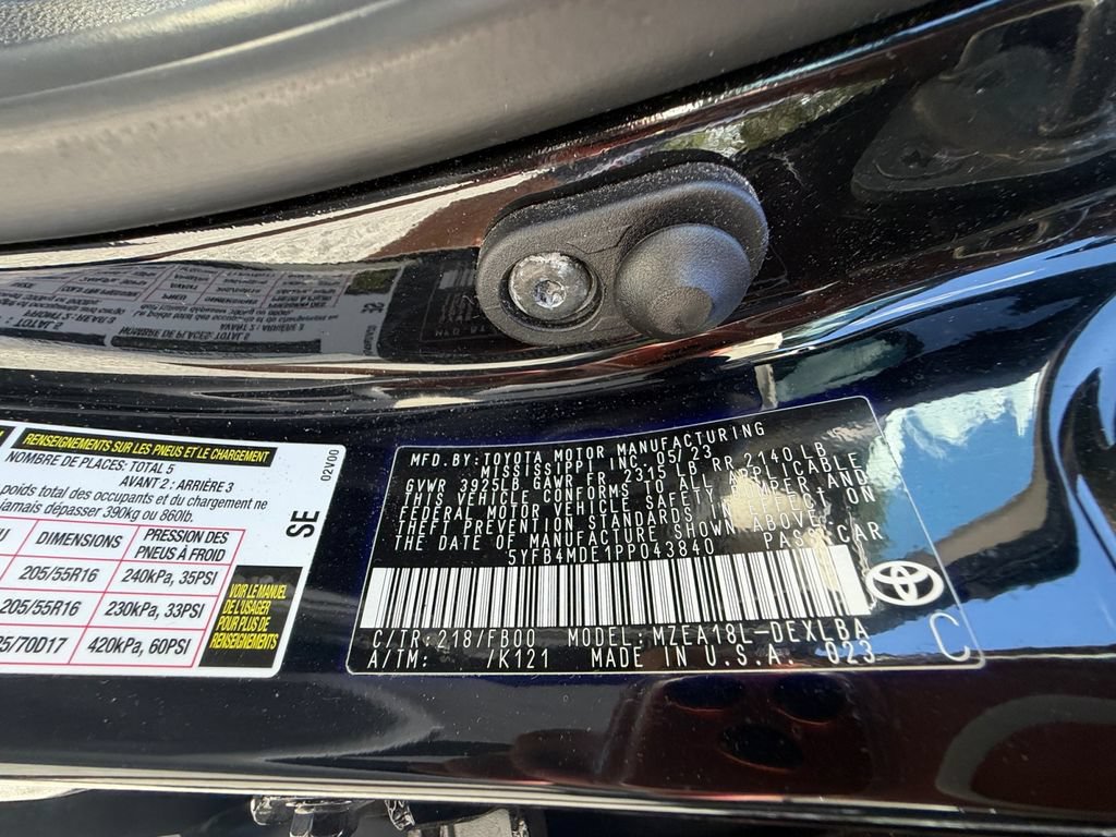 Used 2023 Toyota Corolla LE FWD image 33