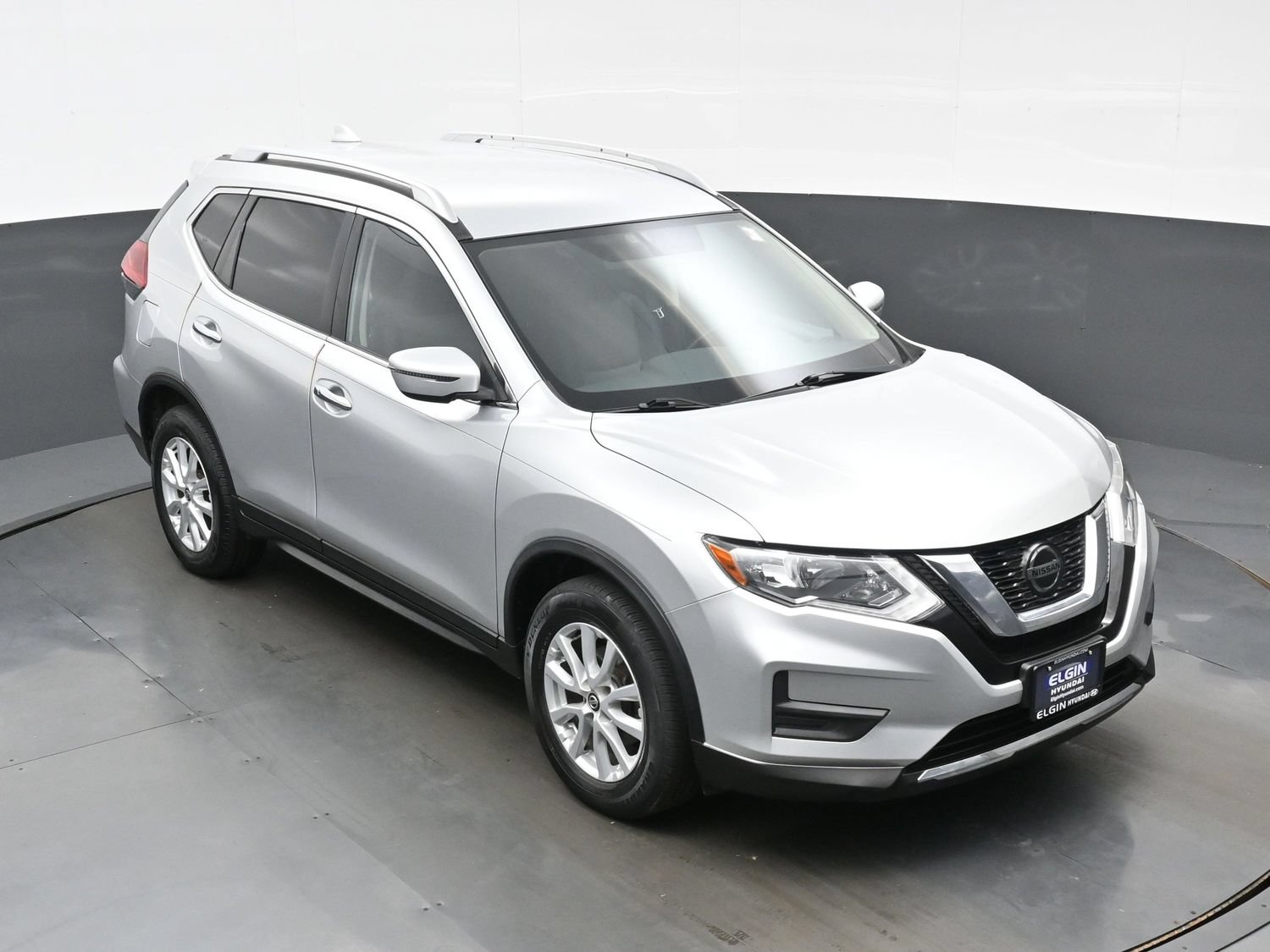 Used 2018 Nissan Rogue SV FWD image 39