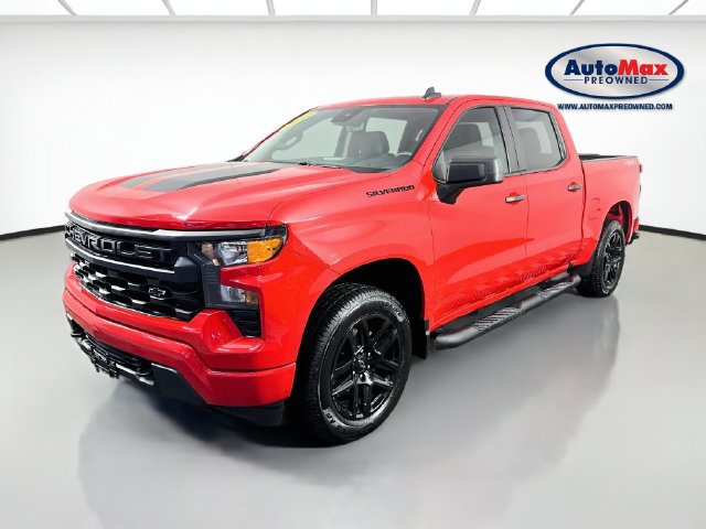 Used 2023 Chevrolet Silverado 1500 Custom w/ Rally Edition AWD/4WD image 4
