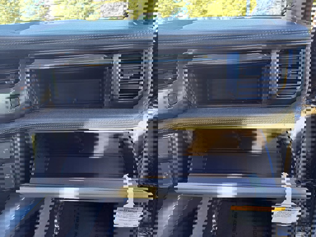 New 2025 Ford F150 Lightning Flash image 40