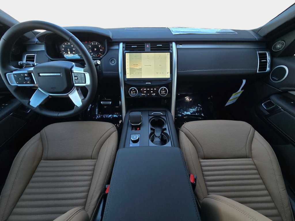 New 2026 Land Rover Discovery Dynamic SE AWD/4WD image 9