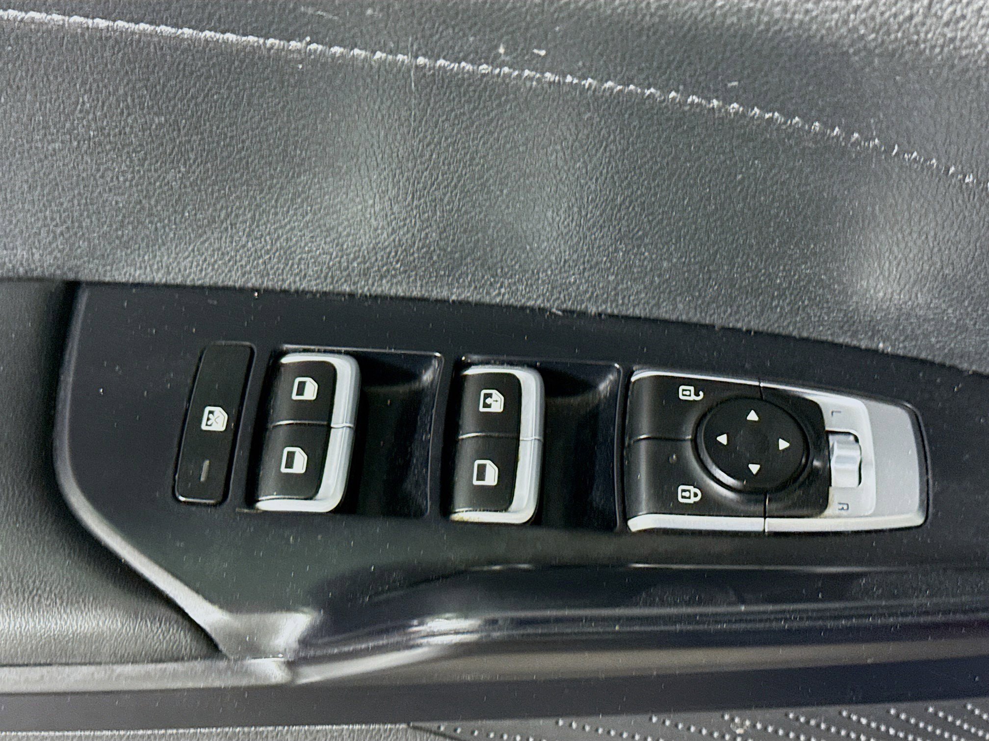 Used 2022 Kia K5 LX image 23