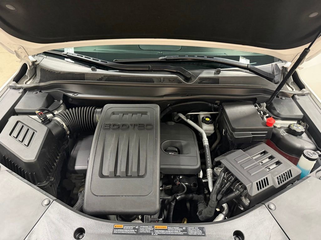 Used 2017 Chevrolet Equinox Premier w/ Enhanced Convenience Package image 39