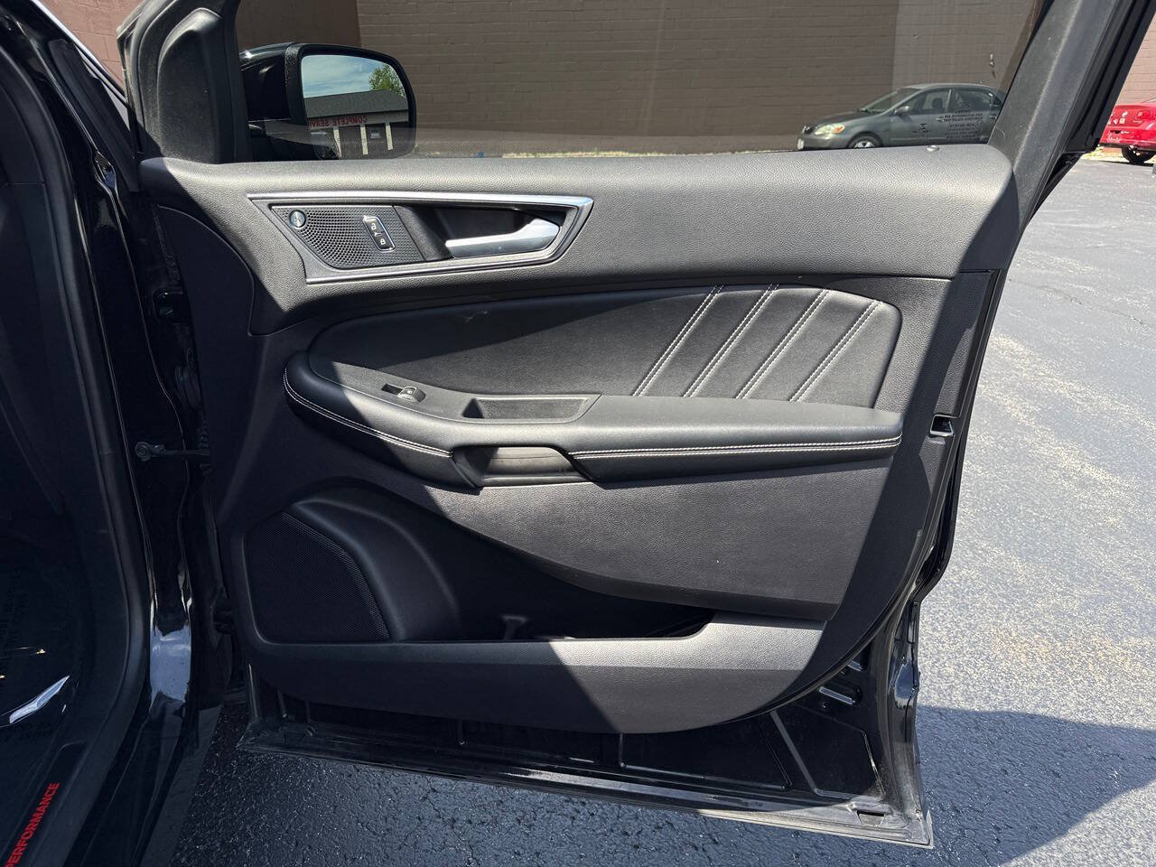 Used 2021 Ford Edge ST AWD/4WD image 23