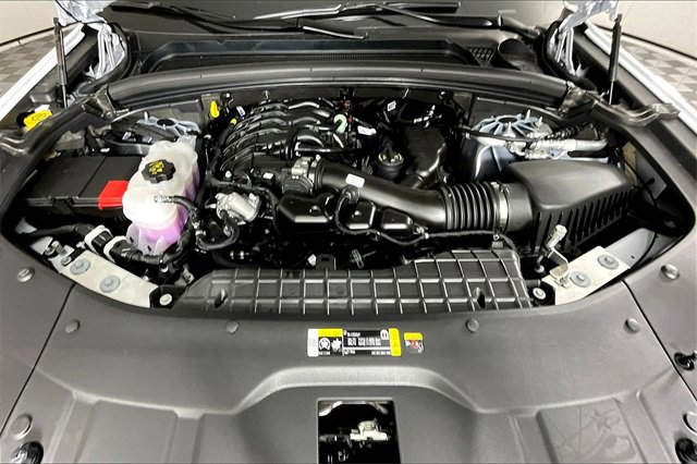 New 2025 Jeep Grand Cherokee Laredo image 2