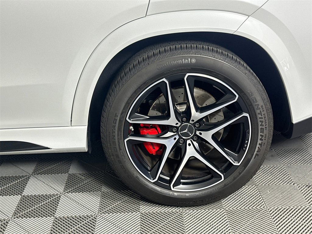Certified 2025 Mercedes-Benz GLE 63 AMG S image 22