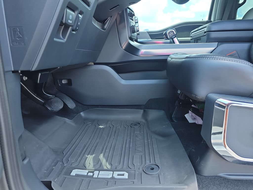 Used 2026 Ford F150 Platinum w/ Equipment Group 702A High AWD/4WD image 11