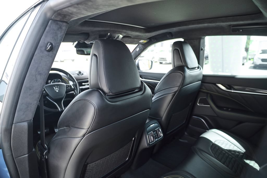 Used 2022 Maserati Levante F Tributo AWD/4WD image 47