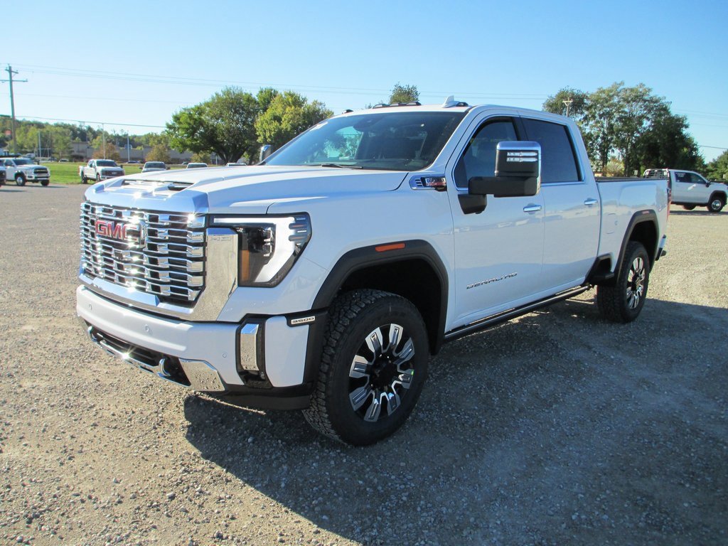 New 2026 GMC Sierra 3500 Denali w/ Denali Reserve Package image 8