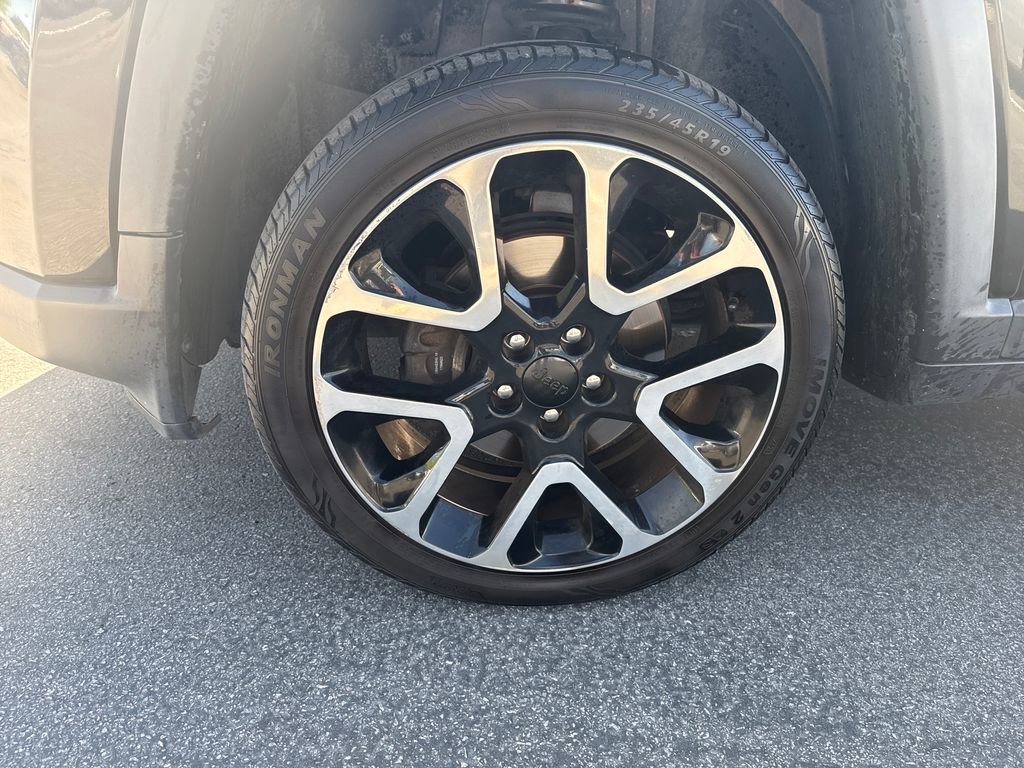 Used 2018 Jeep Compass Limited w/ Navigation Group image 13