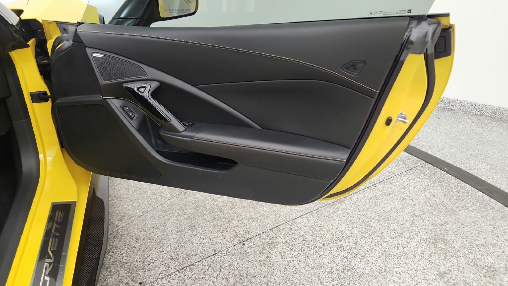 Used 2017 Chevrolet Corvette Grand Sport RWD image 33