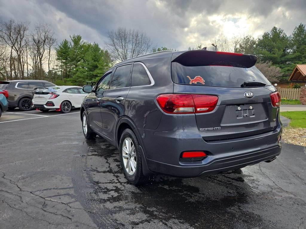 Certified 2019 Kia Sorento AWD w/ LX Convenience Package image 4