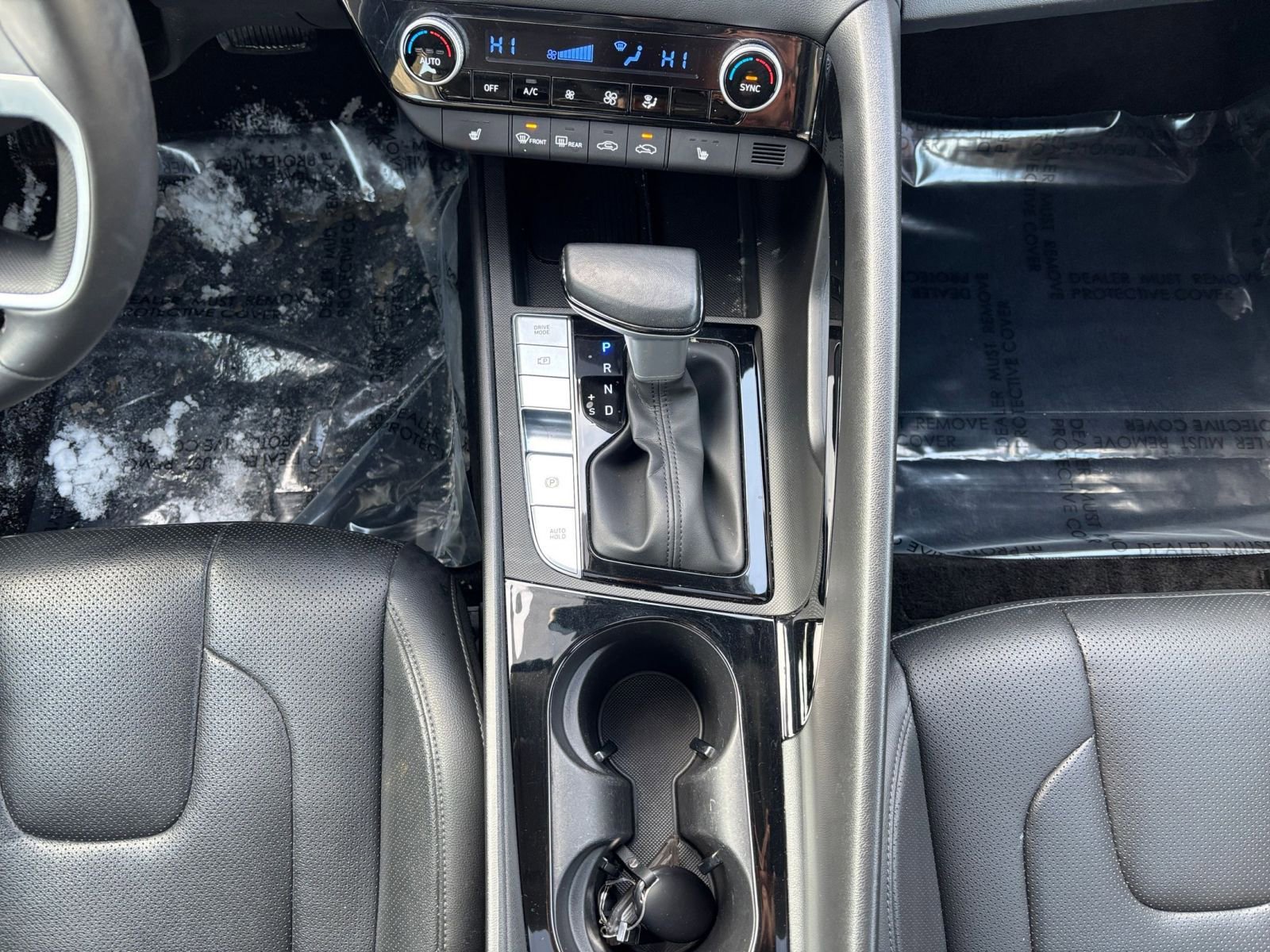 Used 2025 Hyundai Elantra Limited image 44