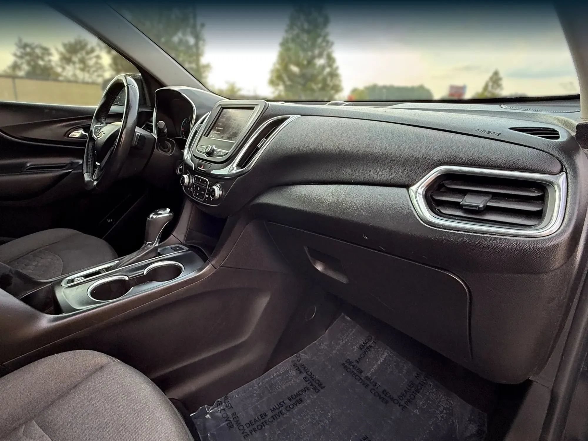 Used 2020 Chevrolet Equinox LT AWD/4WD image 19