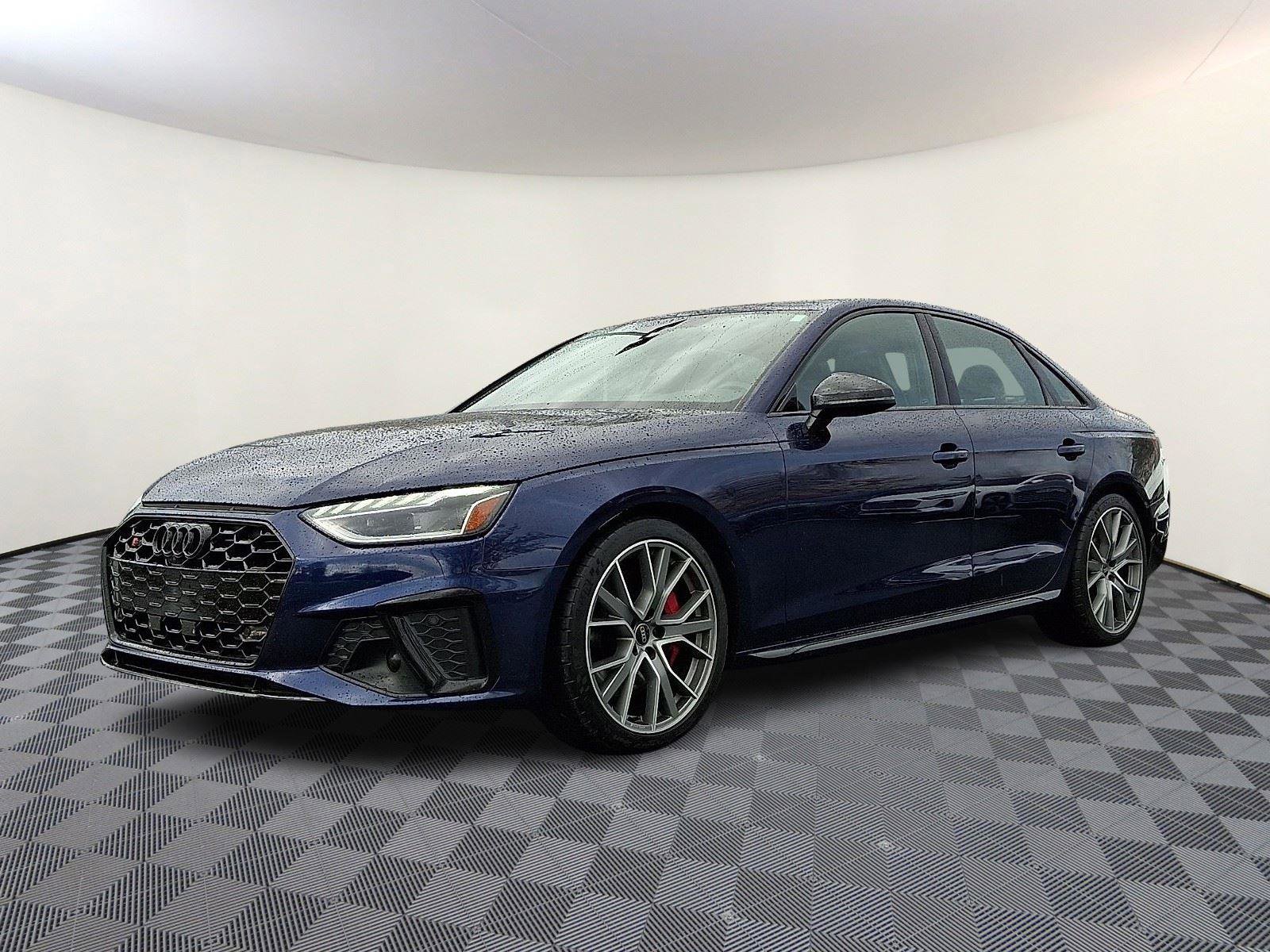 Used 2023 Audi S4 Premium Plus w/ Premium Plus Package image 3