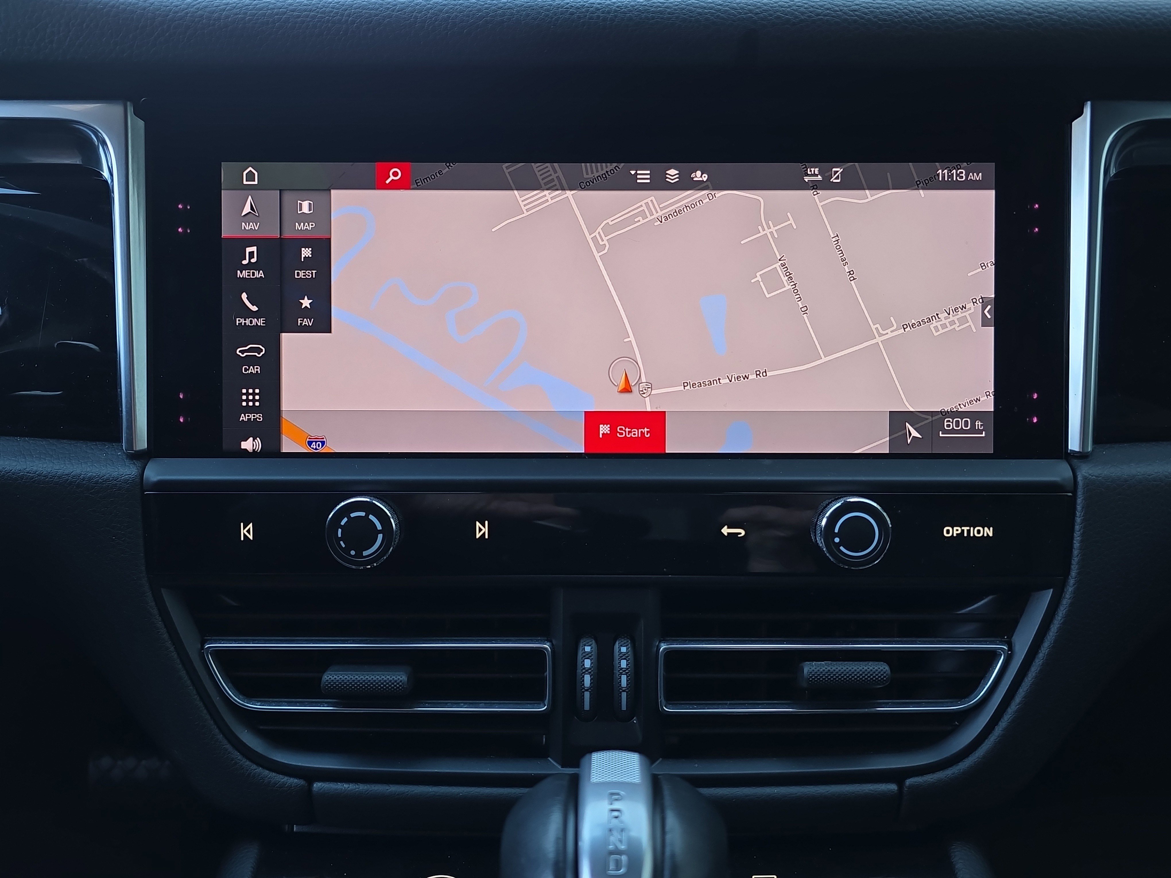 Certified 2024 Porsche Macan image 24