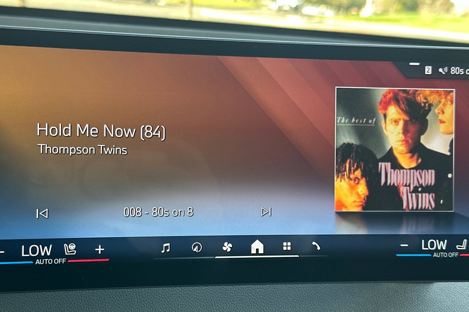 Used 2025 BMW iX xDrive50 w/ Sport Package image 25