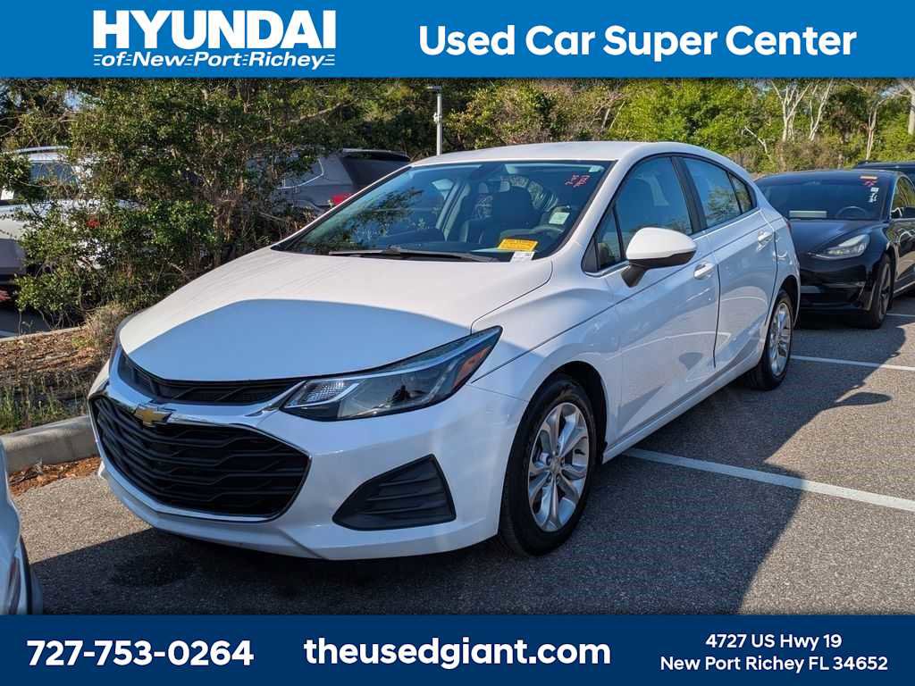Used 2019 Chevrolet Cruze LT w/ Convenience Package
