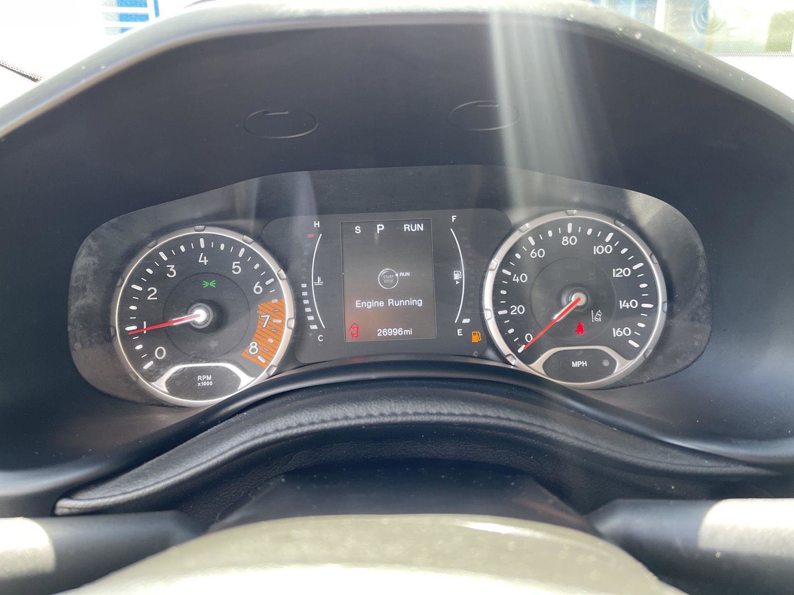 Used 2023 Jeep Renegade Latitude AWD/4WD image 18