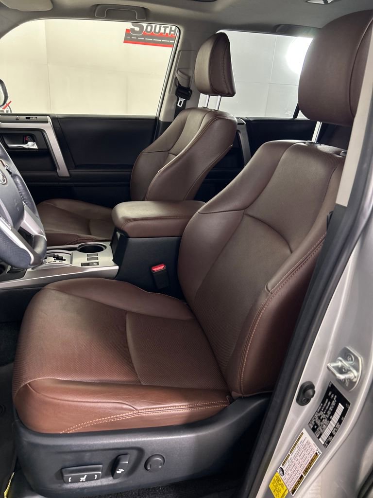 Used 2023 Toyota 4Runner Limited image 12