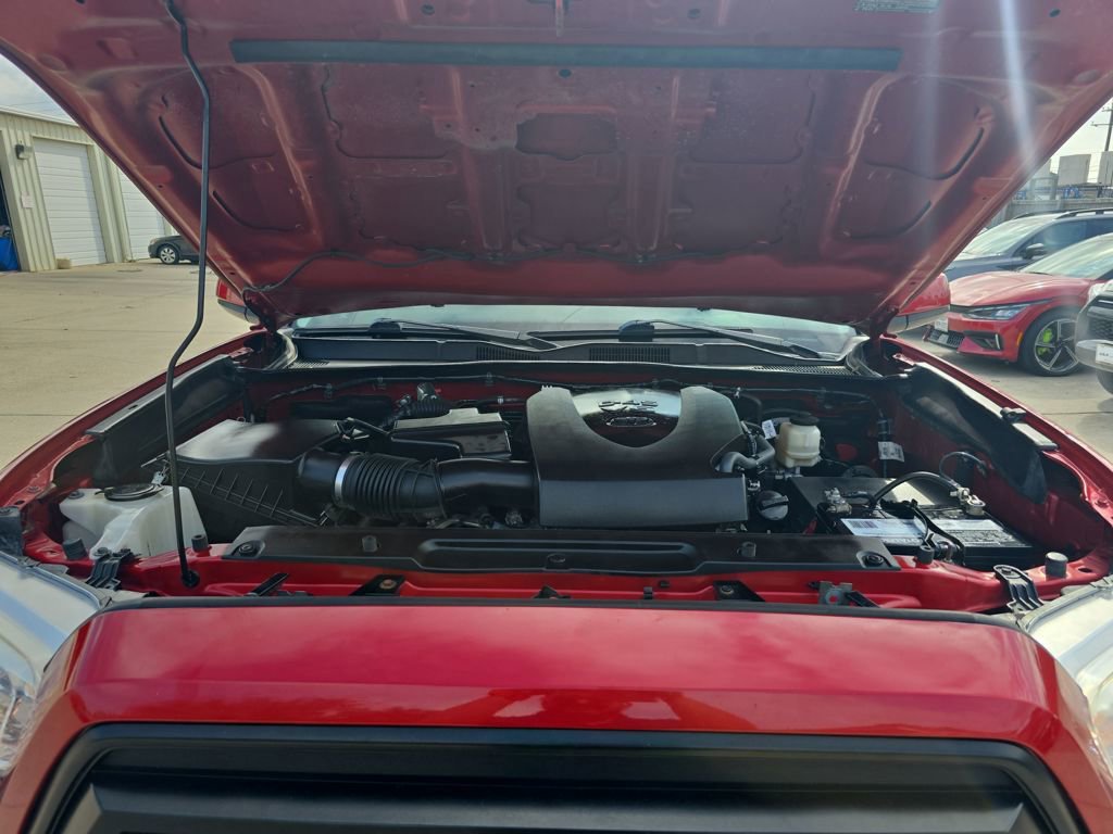 Used 2021 Toyota Tacoma SR image 27