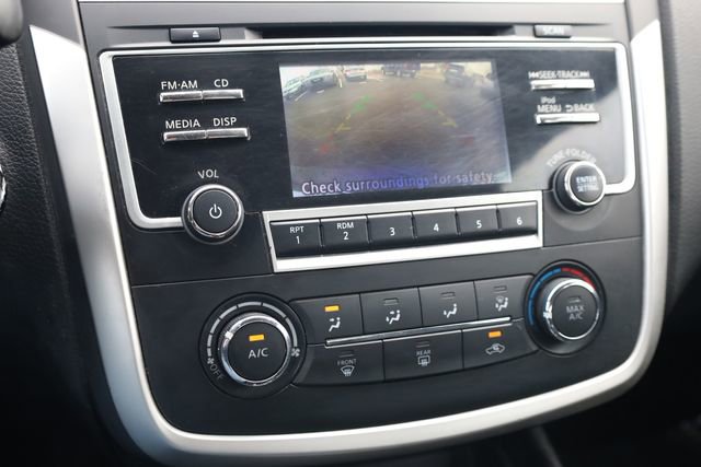 Used 2018 Nissan Altima 2.5 S w/ S Convenience Package image 21