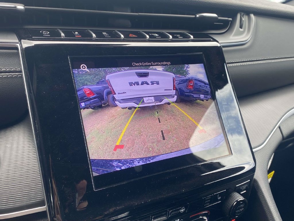 New 2026 Jeep Grand Cherokee Laredo X RWD image 24