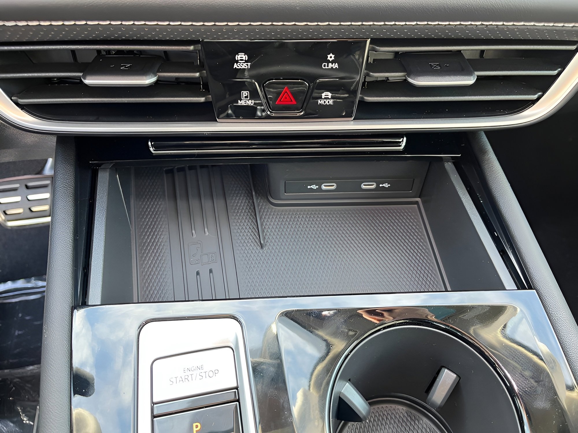 New 2026 Volkswagen Atlas SEL Premium R-Line image 19