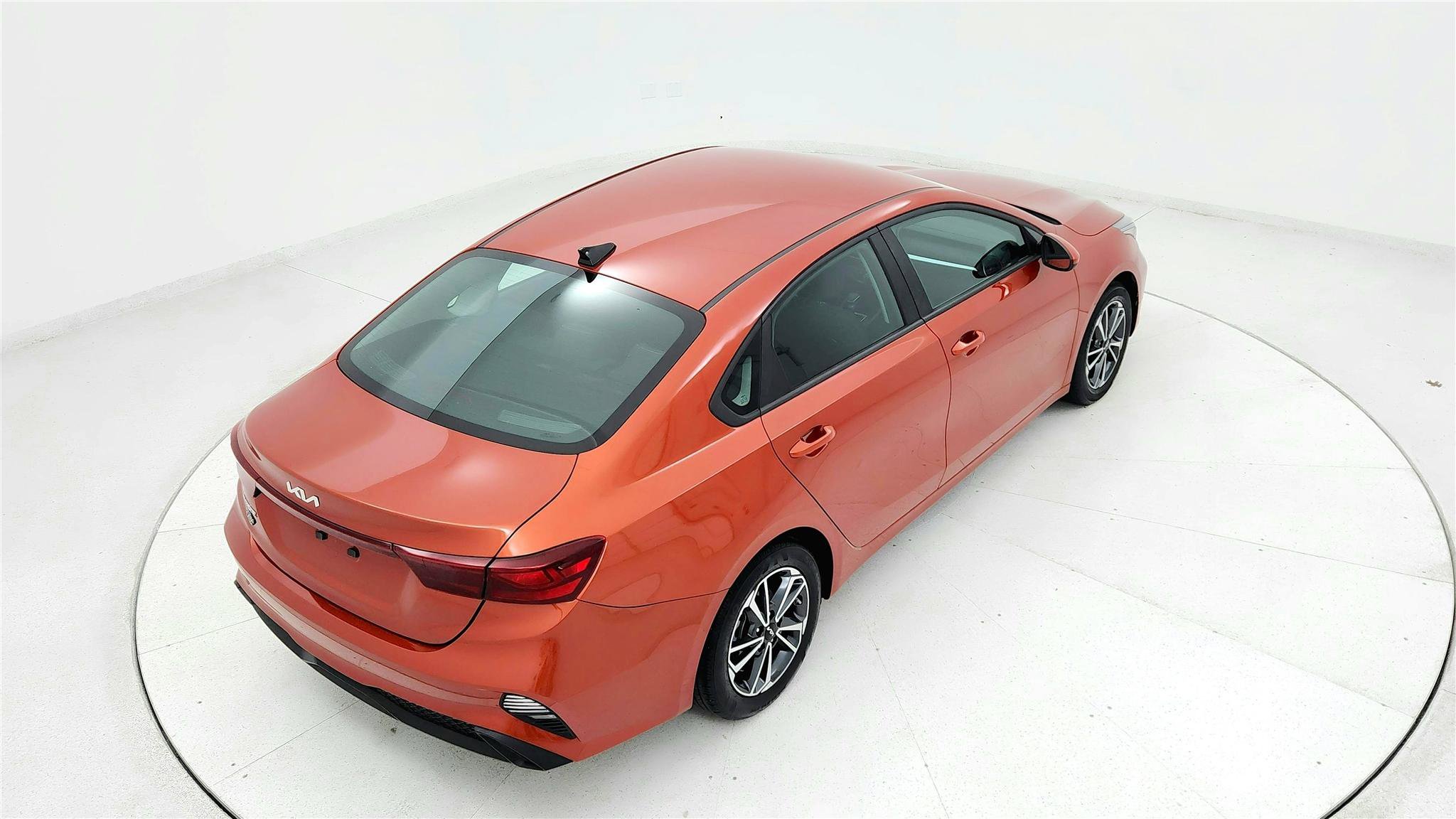Used 2023 Kia Forte LXS image 17