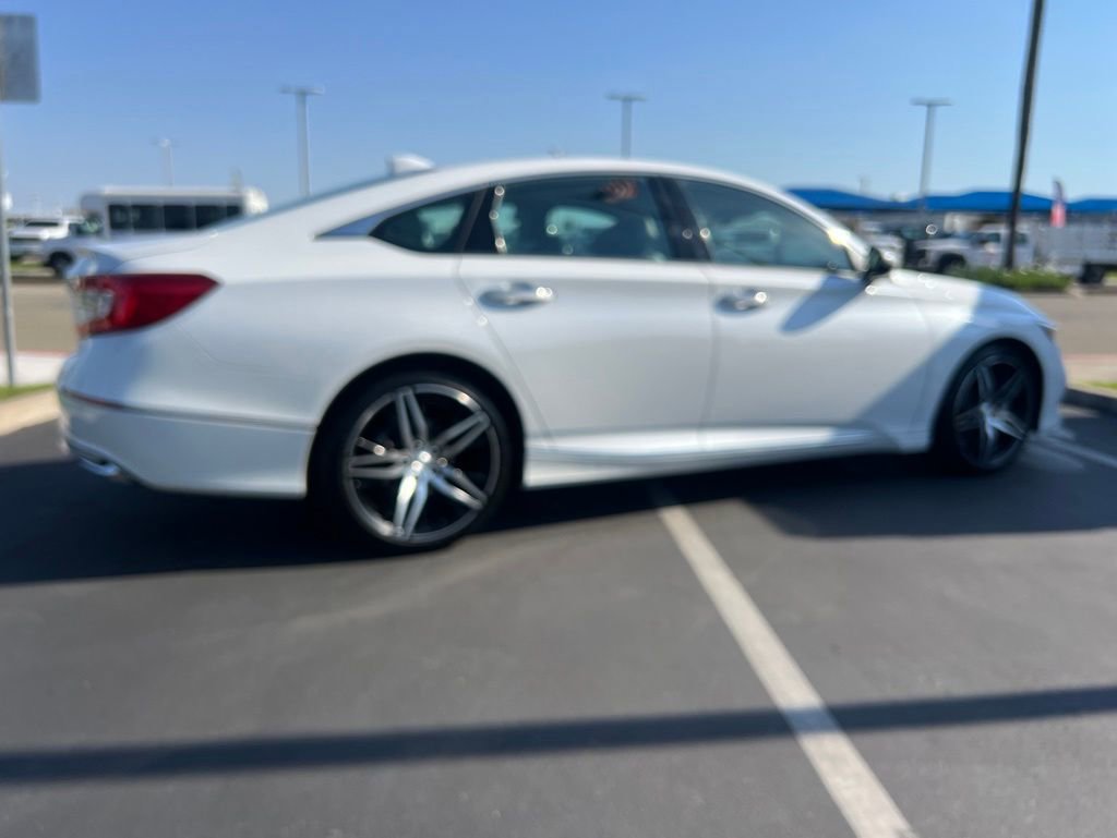 Used 2022 Honda Accord Touring image 15