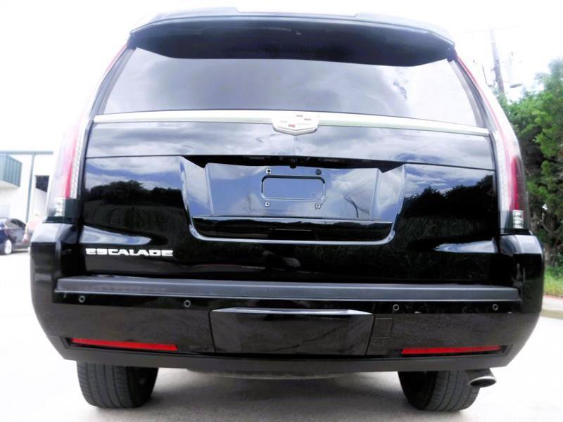 Used 2015 Cadillac Escalade Premium AWD/4WD image 17