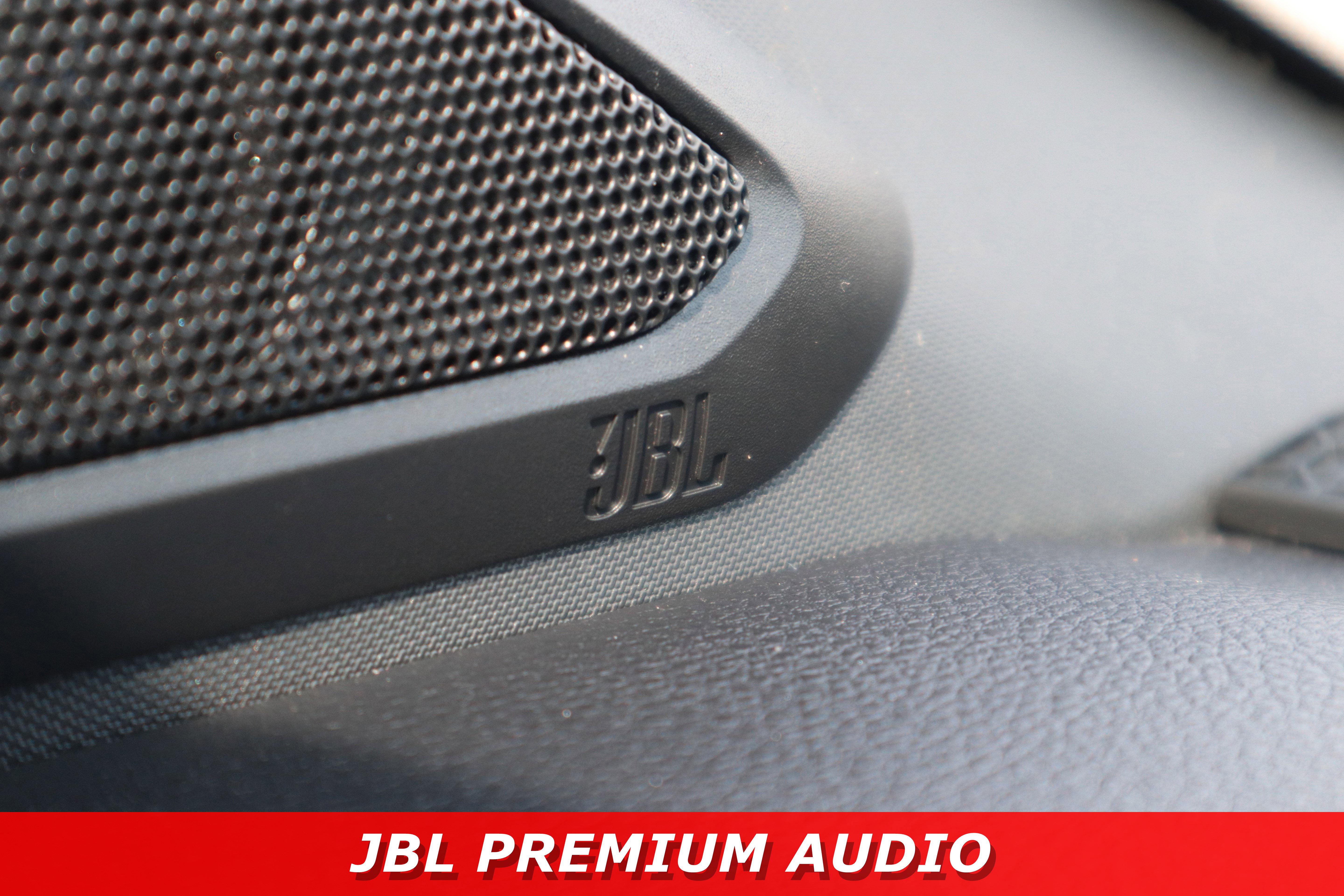 Used 2023 Toyota Tundra Platinum w/ Advanced Package image 32