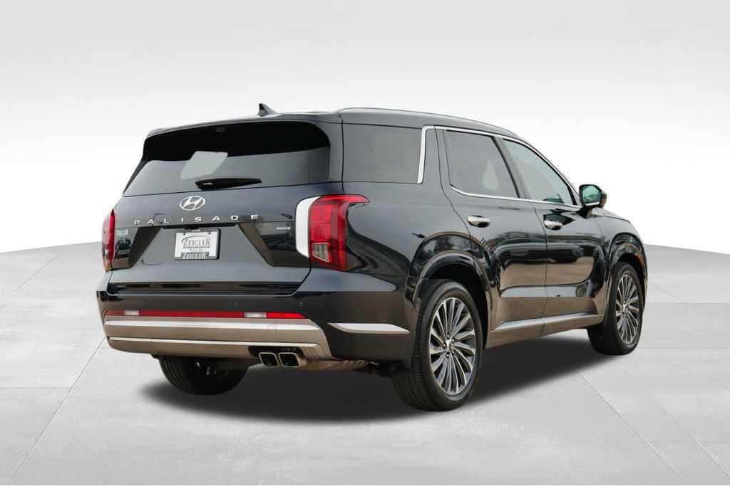 Used 2025 Hyundai Palisade Calligraphy image 8