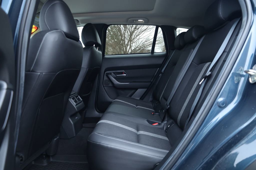 Used 2025 MAZDA CX-50 AWD 2.5 S w/ Premium Package image 9