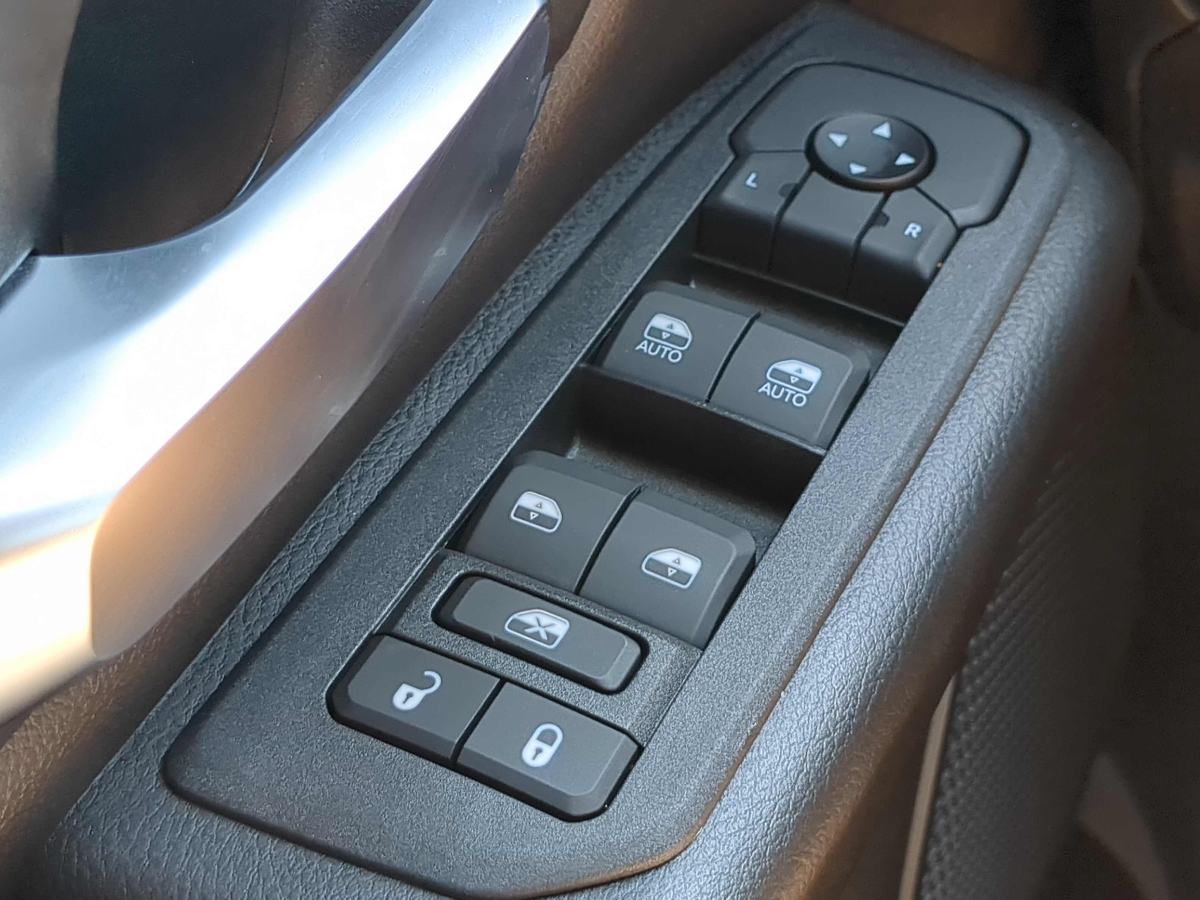 New 2026 RAM 1500 Tradesman AWD/4WD image 21