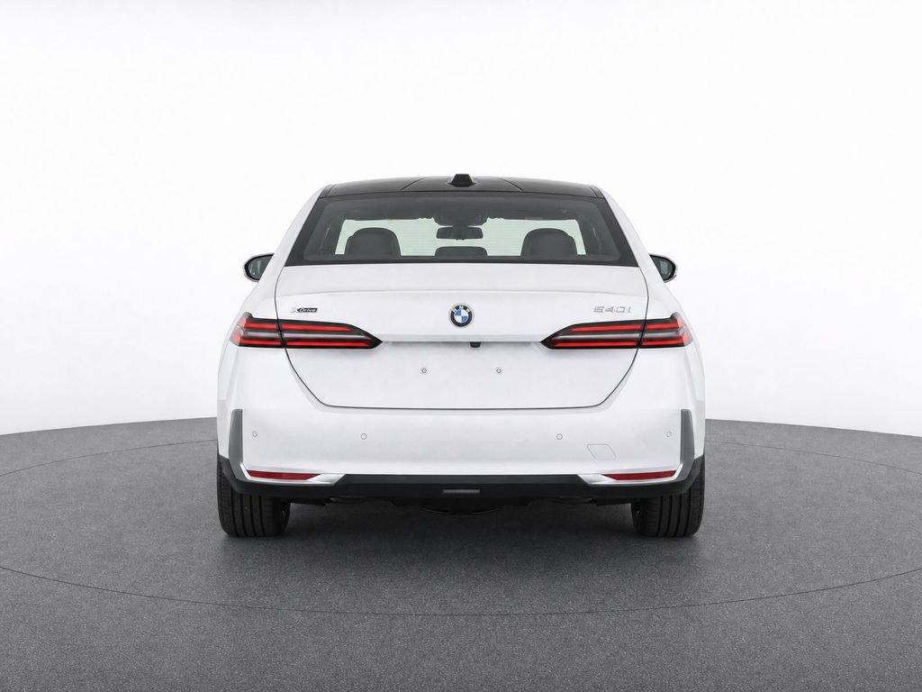 Used 2026 BMW 540i xDrive AWD/4WD image 30