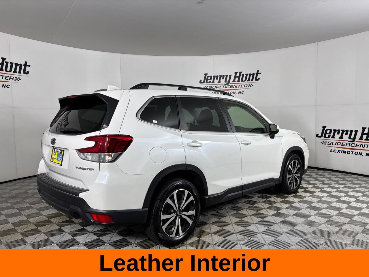 Used 2020 Subaru Forester Limited w/ Popular Package #3 AWD/4WD image 5