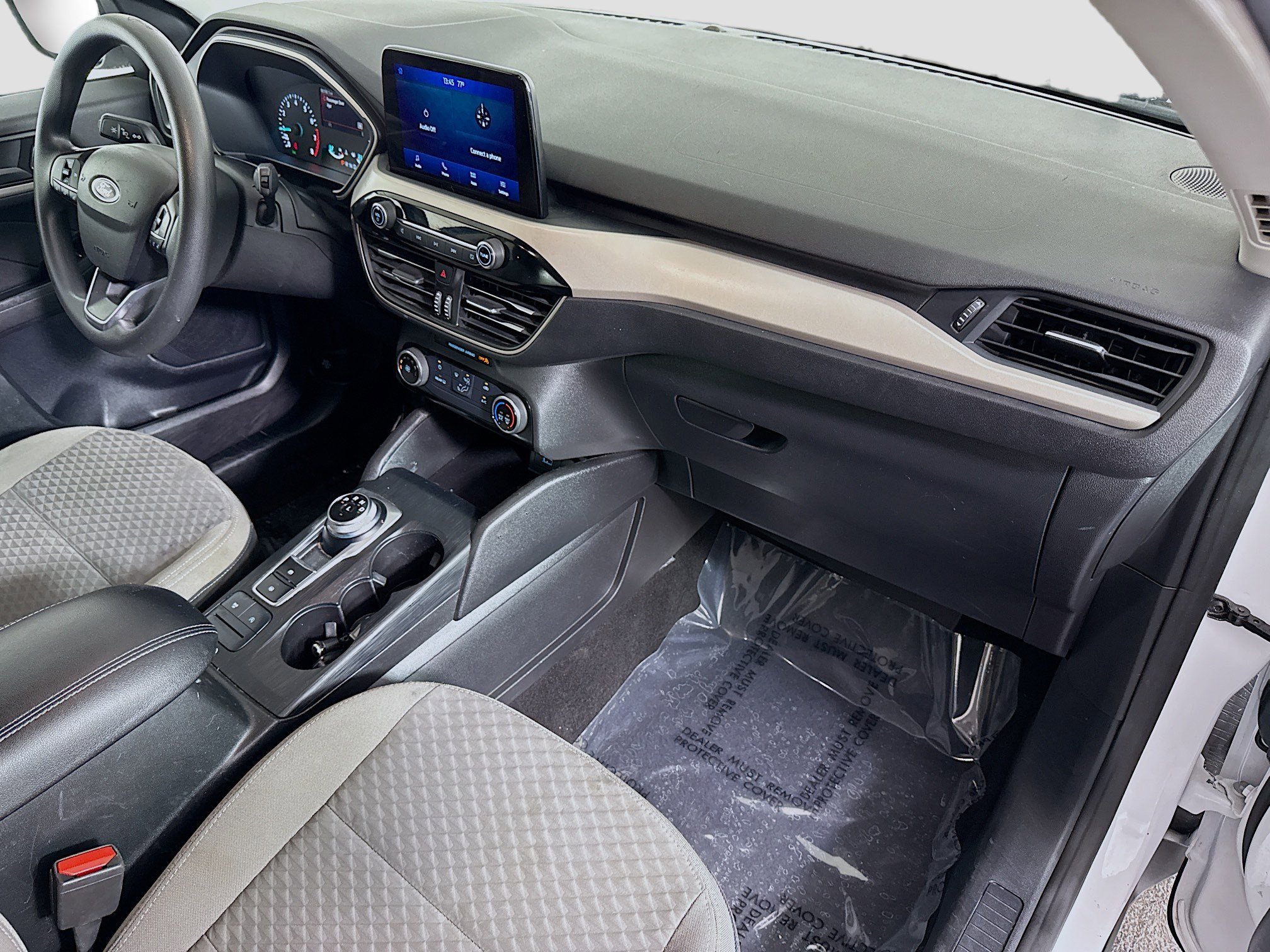 Used 2022 Ford Escape SE image 30