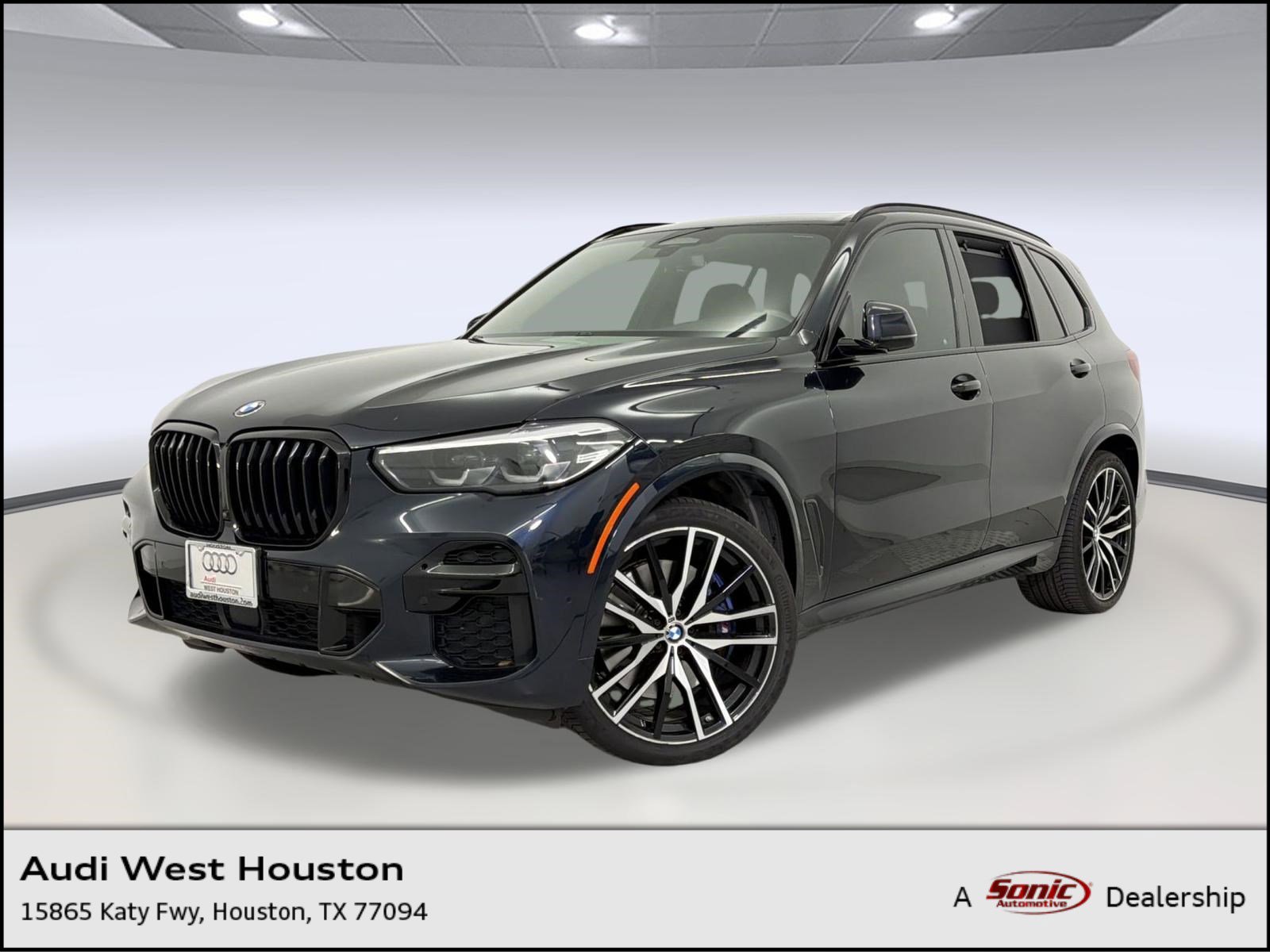 Used 2022 BMW X5 M50i w/ Dynamic Handling Package image 1