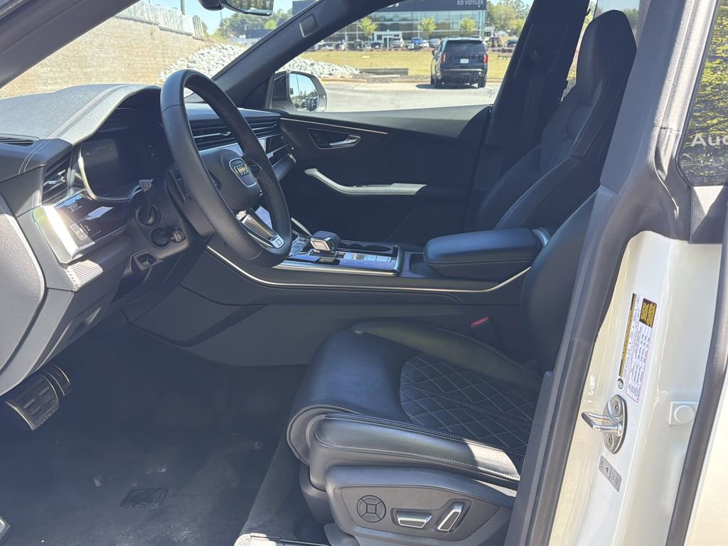 Used 2024 Audi SQ8 Premium Plus image 9