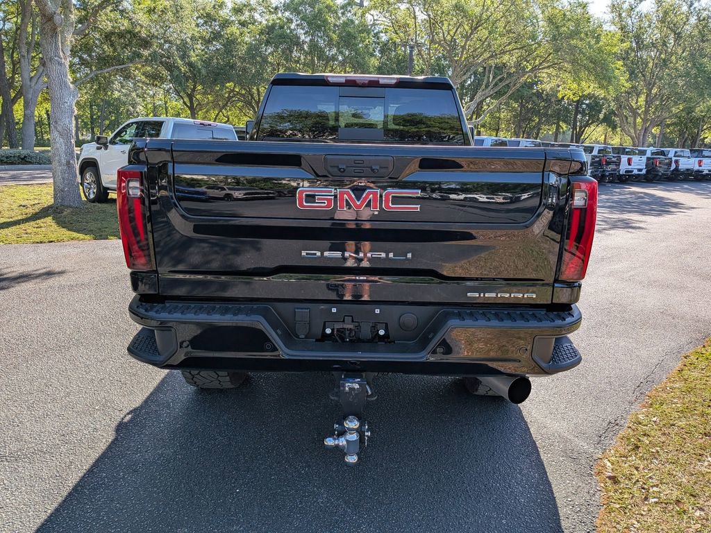 Used 2025 GMC Sierra 2500 Denali w/ Denali Reserve Package image 4