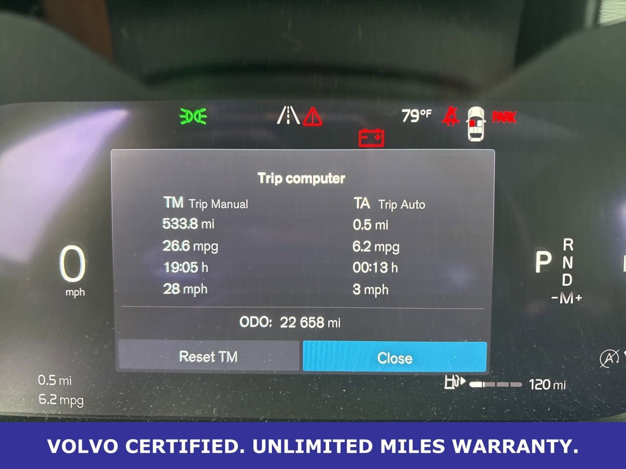 Certified 2023 Volvo XC40 B5 Plus w/ Climate Package image 24