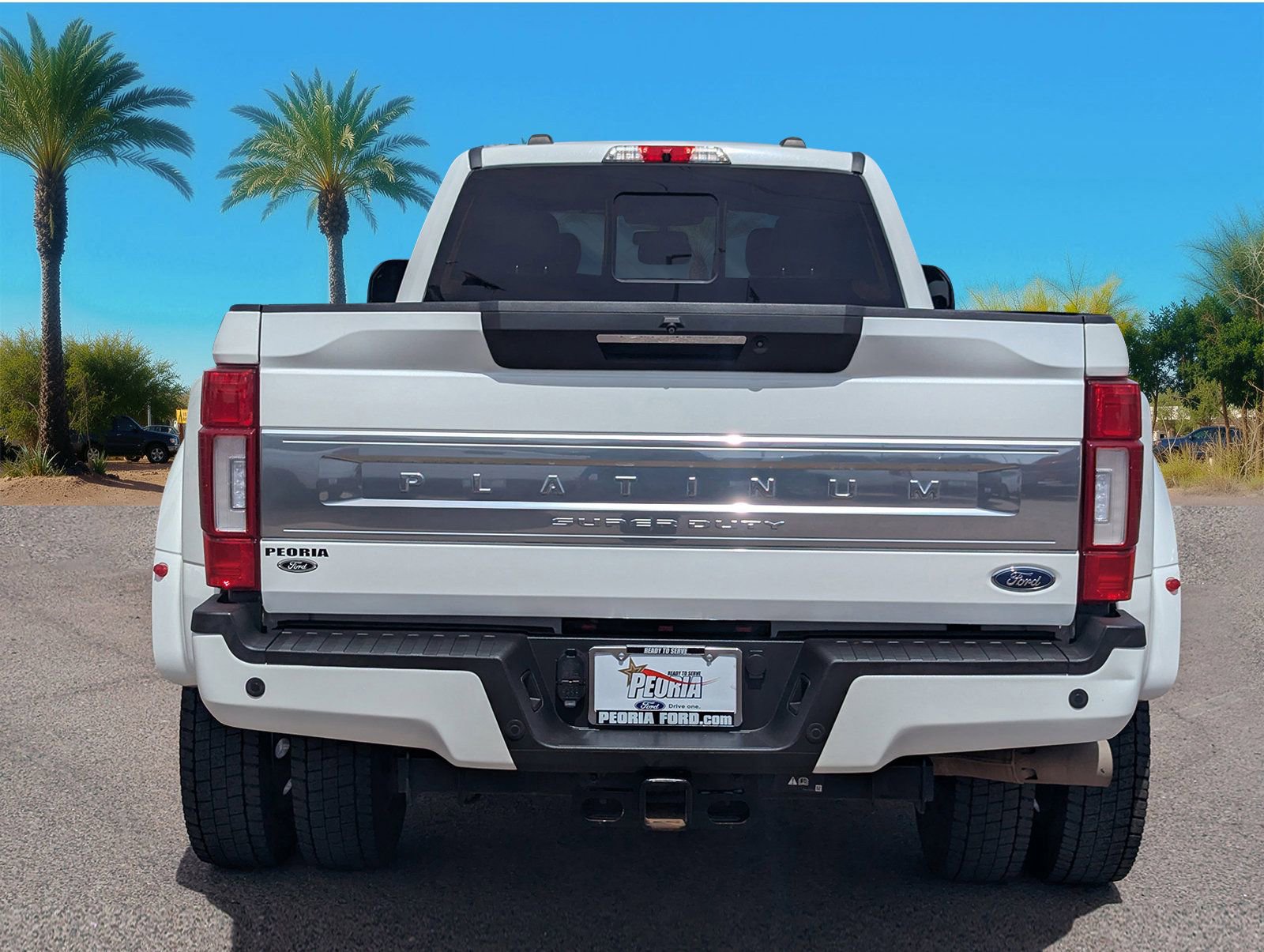 Certified 2022 Ford F450 Platinum AWD/4WD image 4