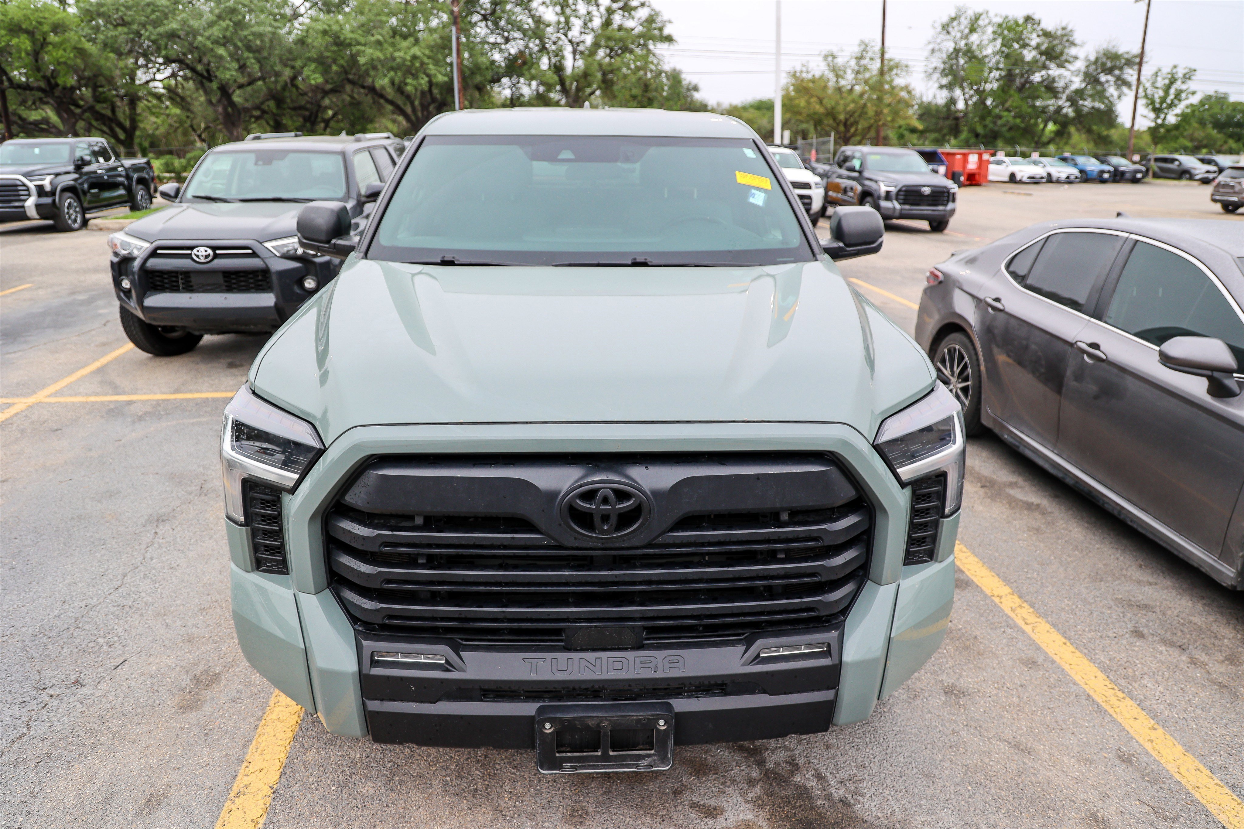 Used 2025 Toyota Tundra SR5 AWD/4WD image 4