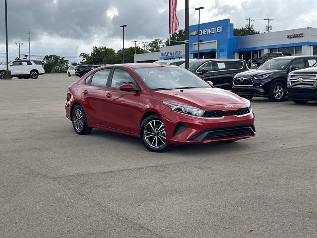 Used 2024 Kia Forte LXS FWD image 2