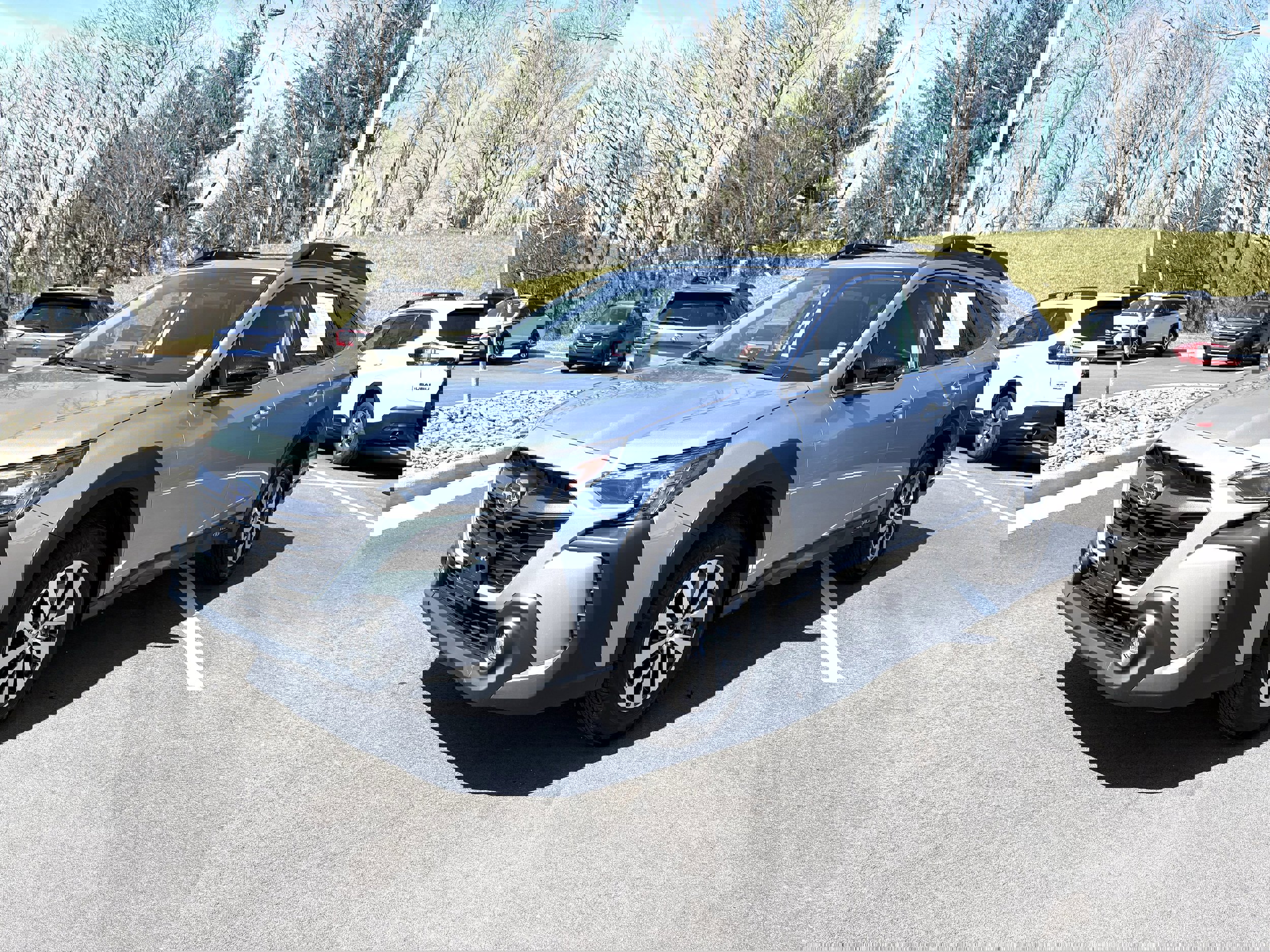 Certified 2025 Subaru Outback Premium AWD/4WD image 3