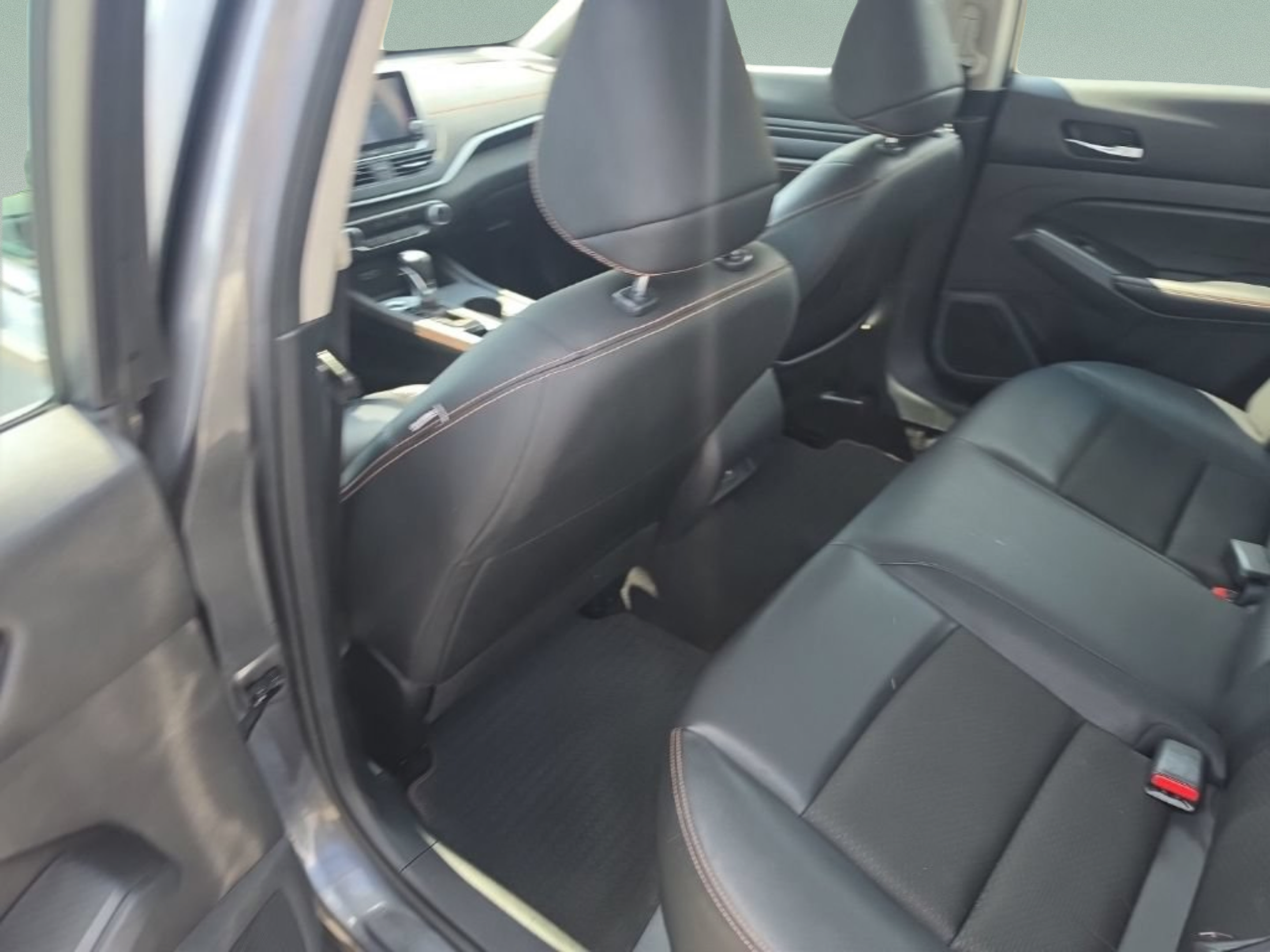 Used 2022 Nissan Altima 2.5 SR FWD image 19